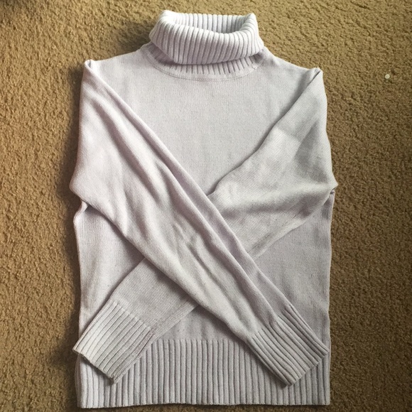 Sweater - Picture 5 of 10